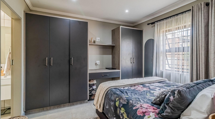 3 Bedroom Property for Sale in Lion Pride Gauteng