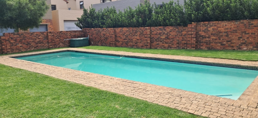 3 Bedroom Property for Sale in Boardwalk Gauteng