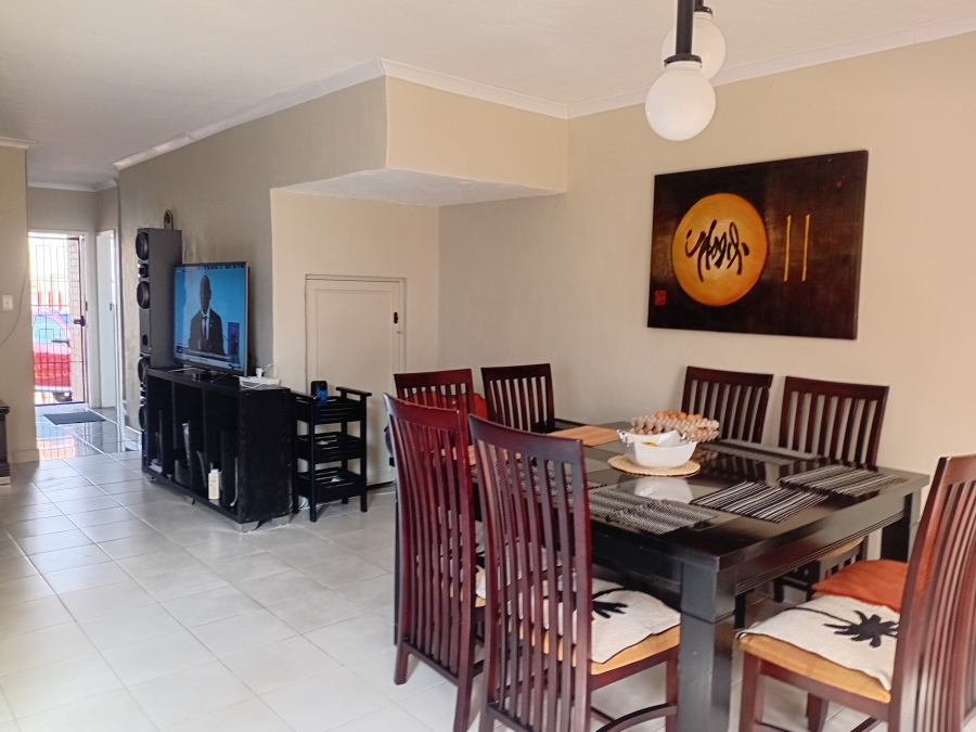 To Let 3 Bedroom Property for Rent in Primrose Gauteng