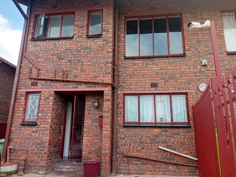 To Let 3 Bedroom Property for Rent in Primrose Gauteng