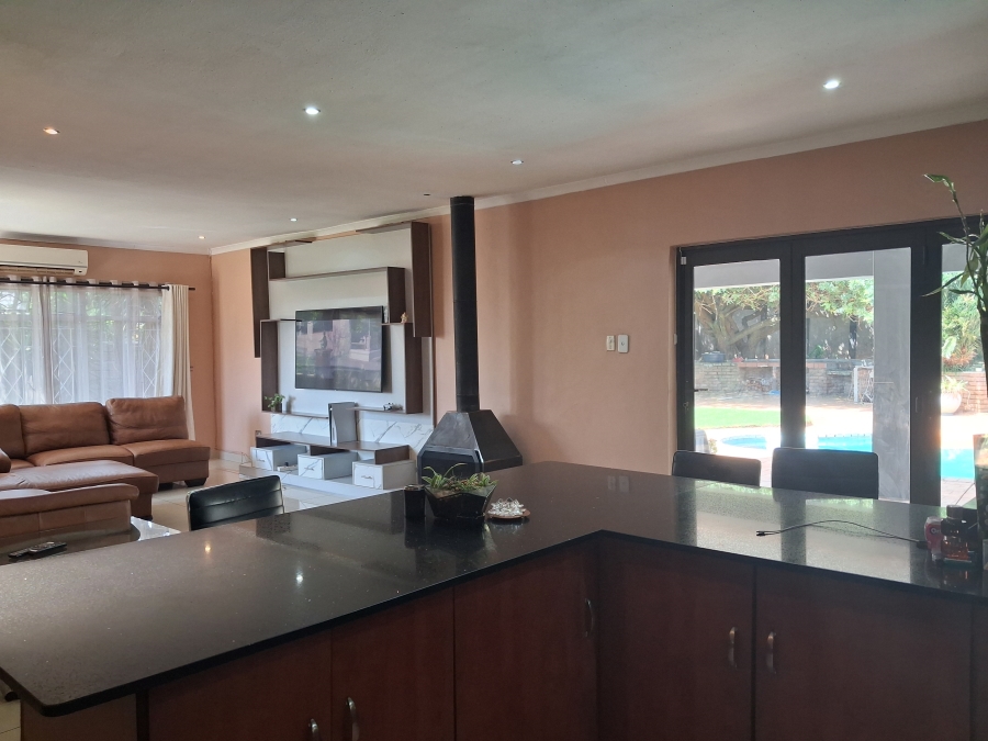 5 Bedroom Property for Sale in Croydon Gauteng