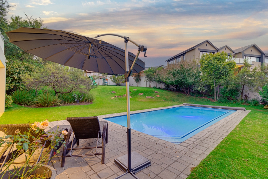 To Let 4 Bedroom Property for Rent in Helderfontein Estate Gauteng