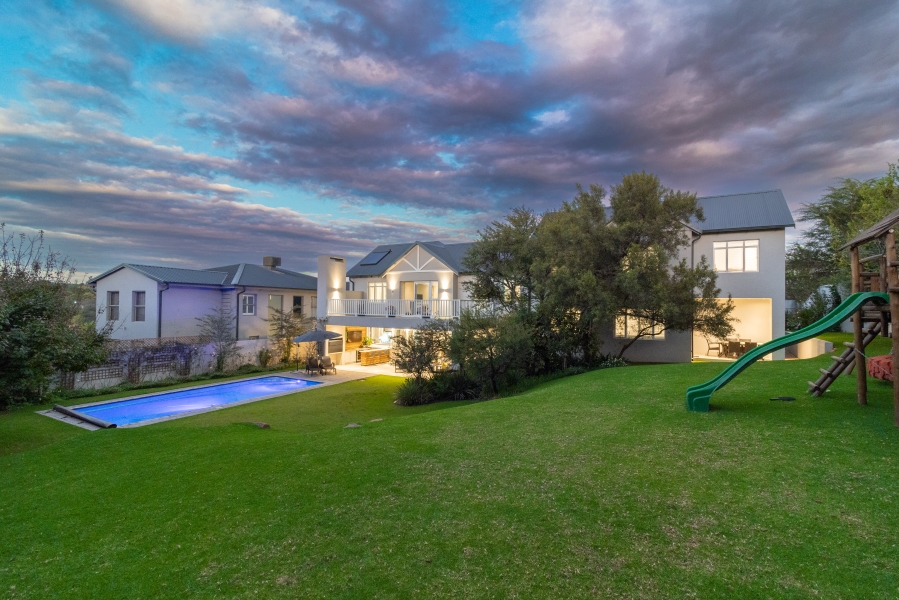 To Let 4 Bedroom Property for Rent in Helderfontein Estate Gauteng