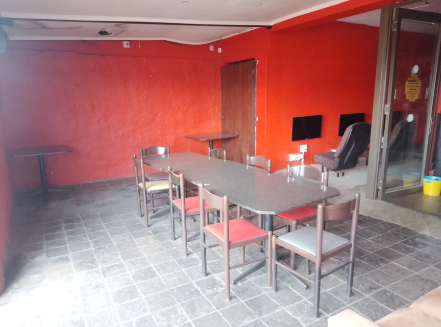 Commercial Property for Sale in Selection Park Gauteng