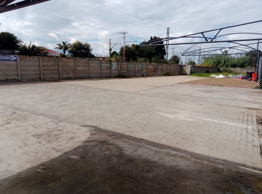 Commercial Property for Sale in Selection Park Gauteng