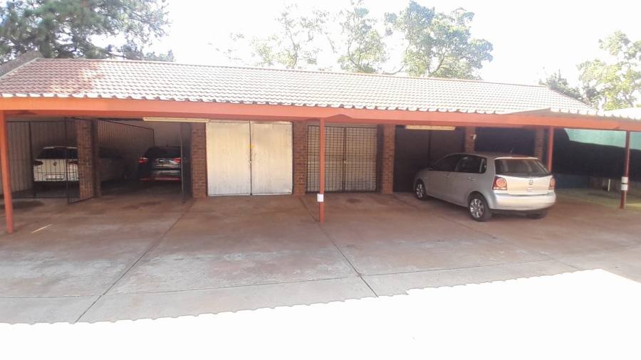 2 Bedroom Property for Sale in Welverdiend Gauteng