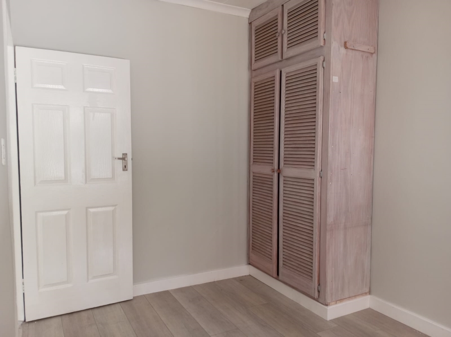 4 Bedroom Property for Sale in Garsfontein Gauteng