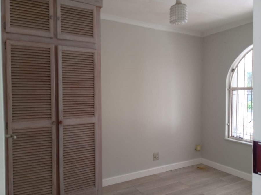 4 Bedroom Property for Sale in Garsfontein Gauteng