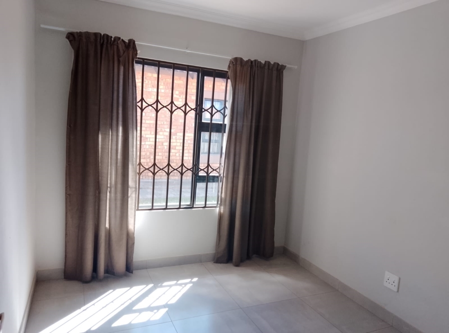 3 Bedroom Property for Sale in Daggafontein Gauteng