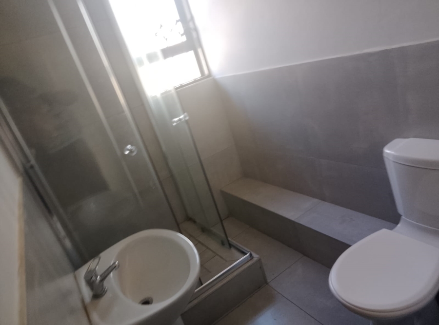 3 Bedroom Property for Sale in Daggafontein Gauteng