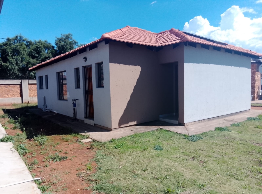 3 Bedroom Property for Sale in Daggafontein Gauteng