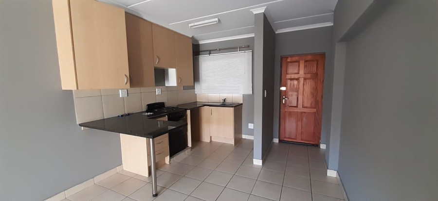 To Let 2 Bedroom Property for Rent in Albemarle Gauteng