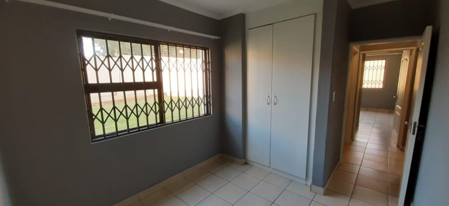 To Let 2 Bedroom Property for Rent in Albemarle Gauteng