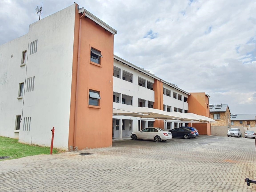 To Let 2 Bedroom Property for Rent in Albemarle Gauteng