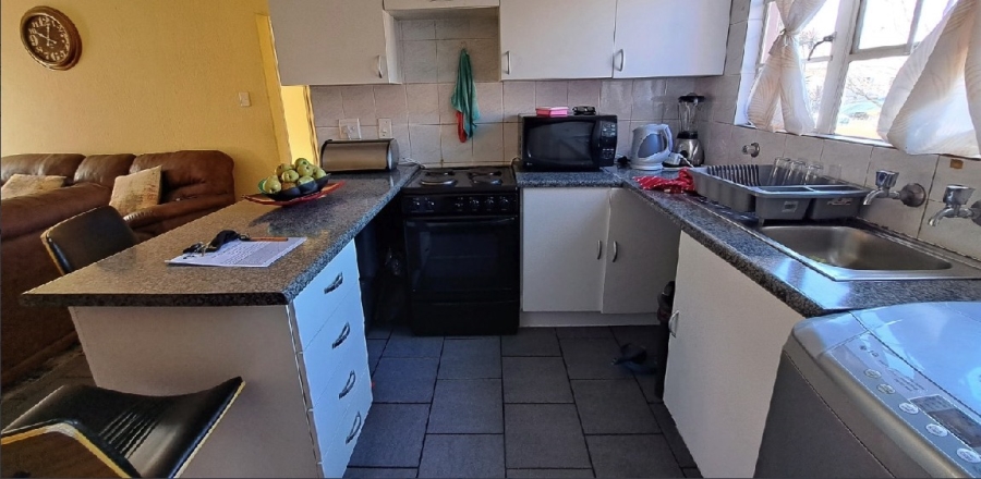 To Let 2 Bedroom Property for Rent in Meyersdal Gauteng