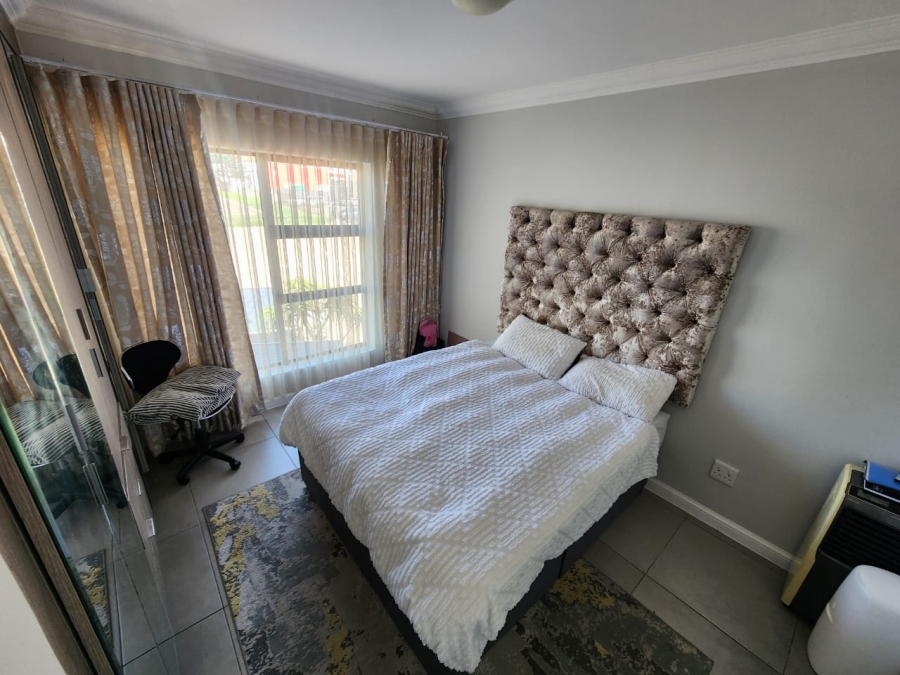 To Let 2 Bedroom Property for Rent in Morningside Gauteng
