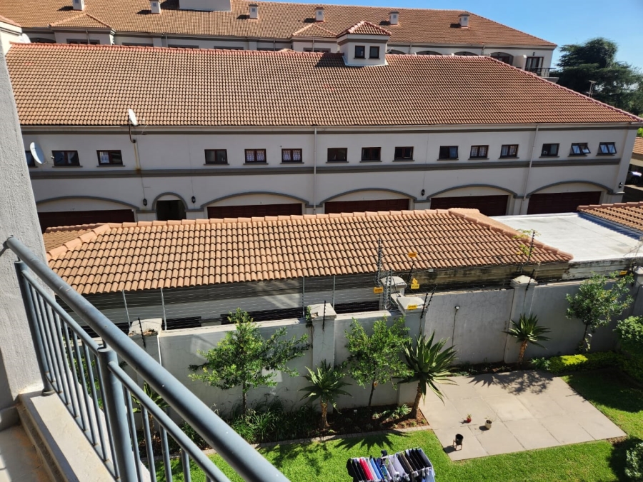 To Let 2 Bedroom Property for Rent in Morningside Gauteng