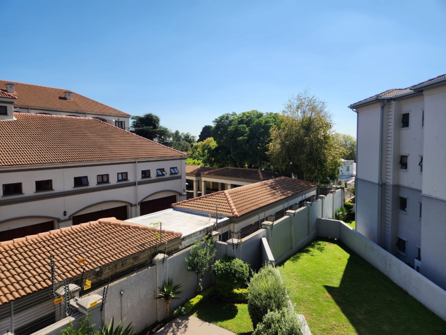 To Let 2 Bedroom Property for Rent in Morningside Gauteng
