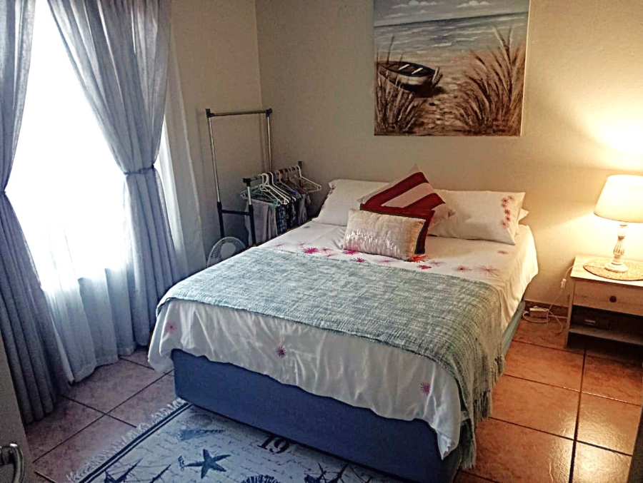 2 Bedroom Property for Sale in Rooihuiskraal North Gauteng