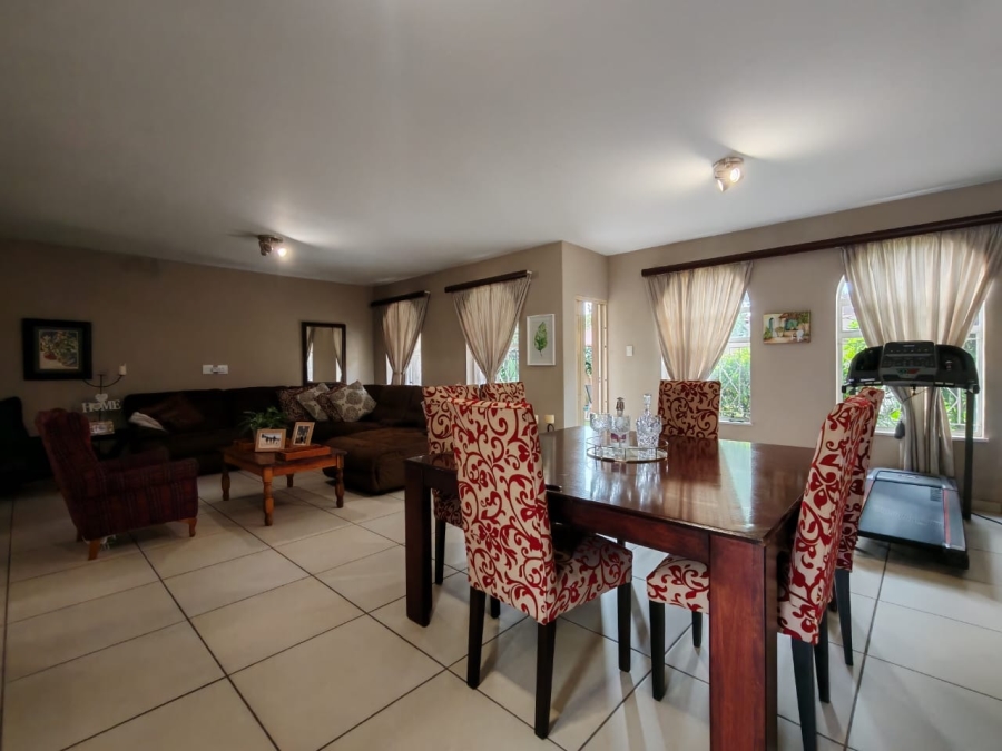 3 Bedroom Property for Sale in Three Rivers Proper Gauteng