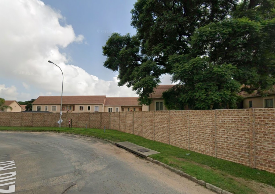 2 Bedroom Property for Sale in Kew Gauteng