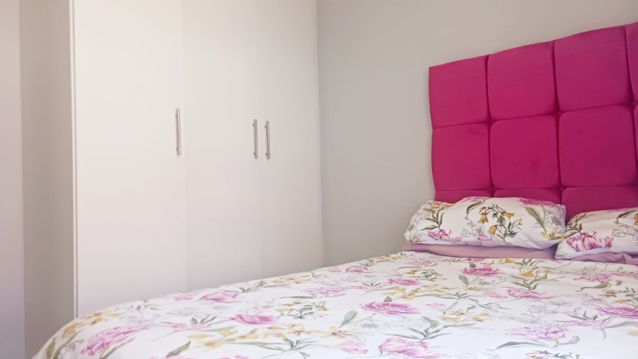 2 Bedroom Property for Sale in Windsor West Gauteng