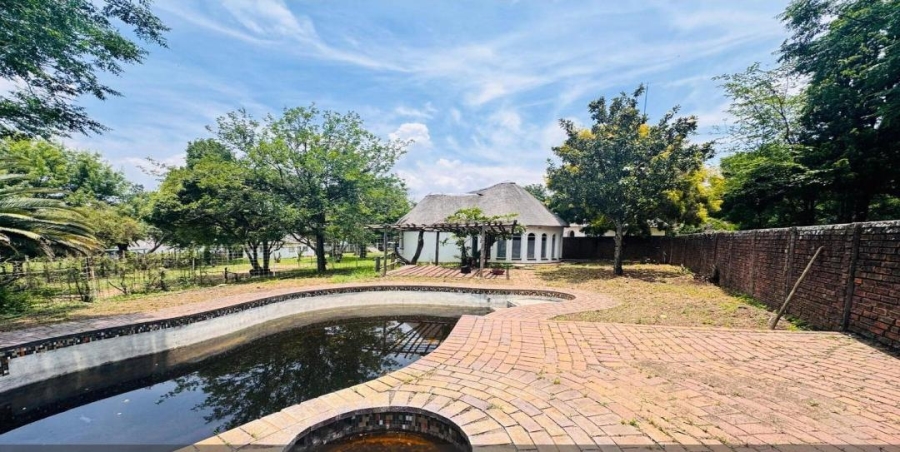 5 Bedroom Property for Sale in President Park Gauteng