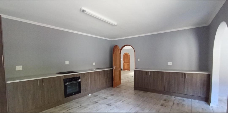 5 Bedroom Property for Sale in President Park Gauteng