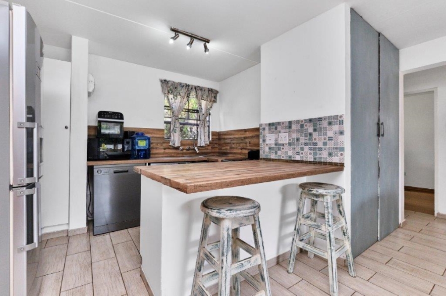 2 Bedroom Property for Sale in Paulshof Gauteng