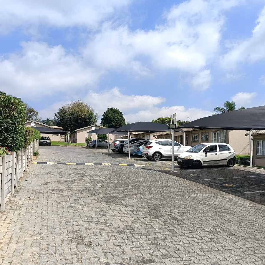 2 Bedroom Property for Sale in Weltevreden Park Gauteng