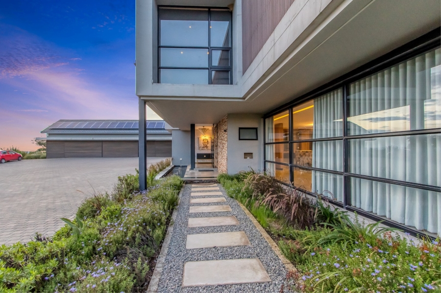 To Let 5 Bedroom Property for Rent in Blue Hills Equestrian Estate Gauteng