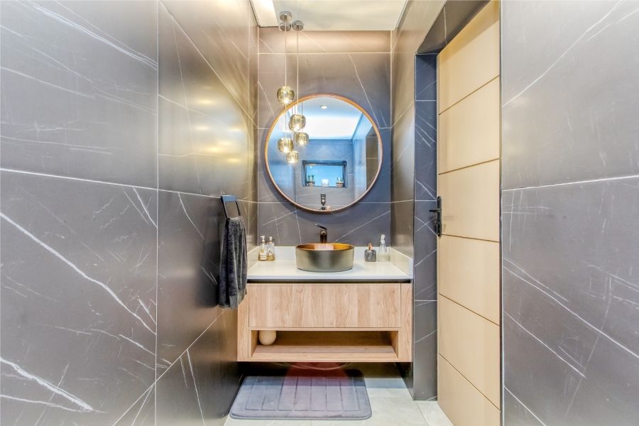 To Let 5 Bedroom Property for Rent in Blue Hills Equestrian Estate Gauteng