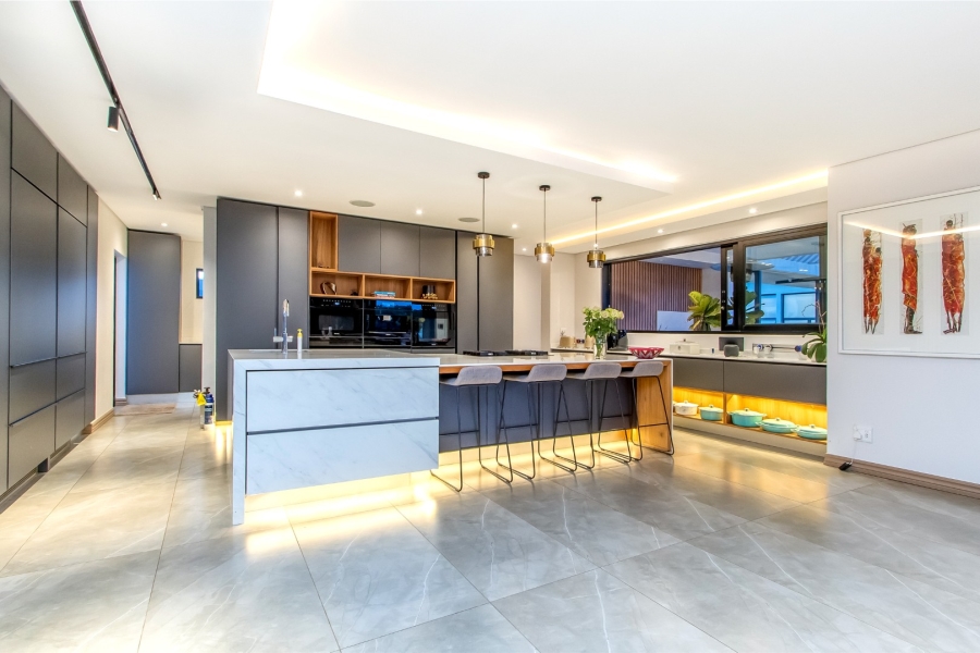 To Let 5 Bedroom Property for Rent in Blue Hills Equestrian Estate Gauteng