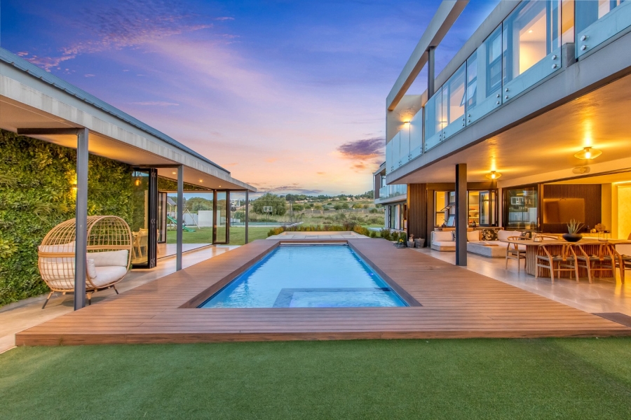 To Let 5 Bedroom Property for Rent in Blue Hills Equestrian Estate Gauteng