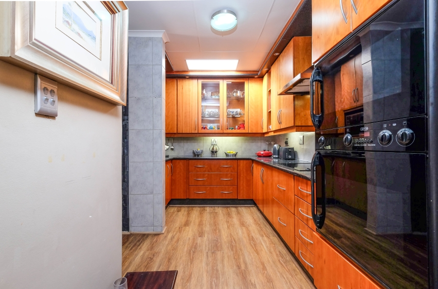 3 Bedroom Property for Sale in Constantia Kloof Gauteng