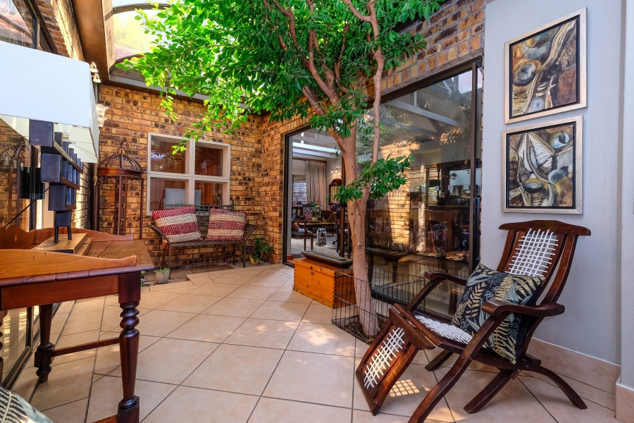 3 Bedroom Property for Sale in Constantia Kloof Gauteng