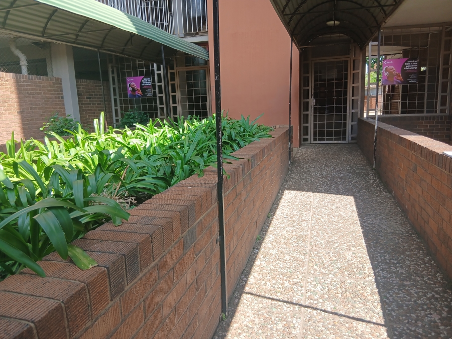 1 Bedroom Property for Sale in Sunnyside Gauteng