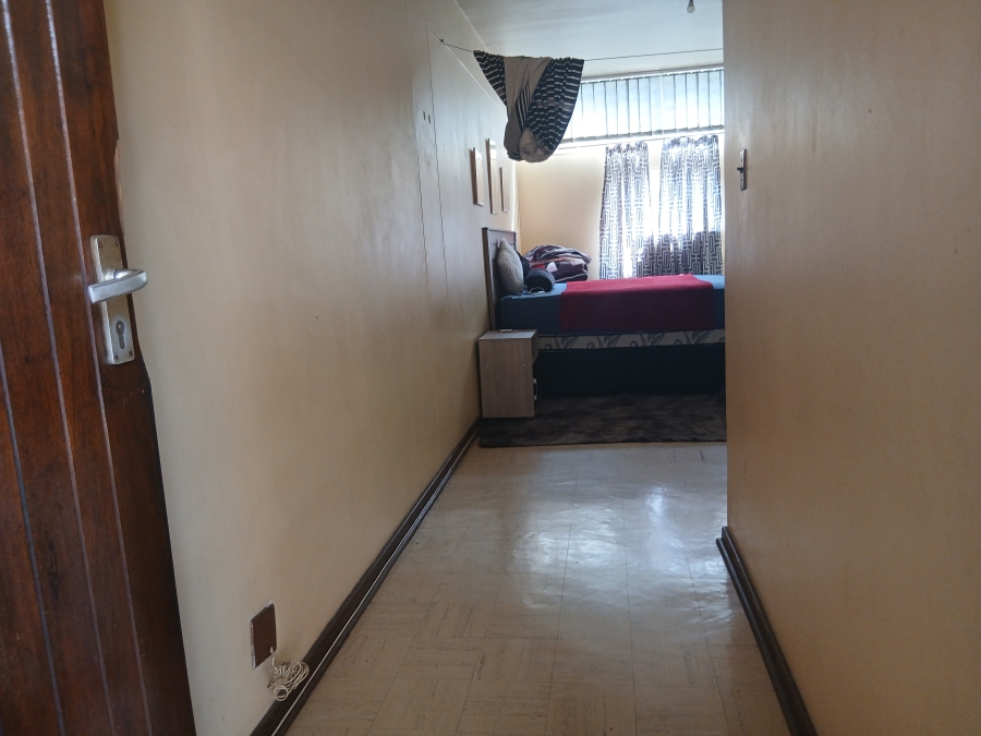 1 Bedroom Property for Sale in Sunnyside Gauteng