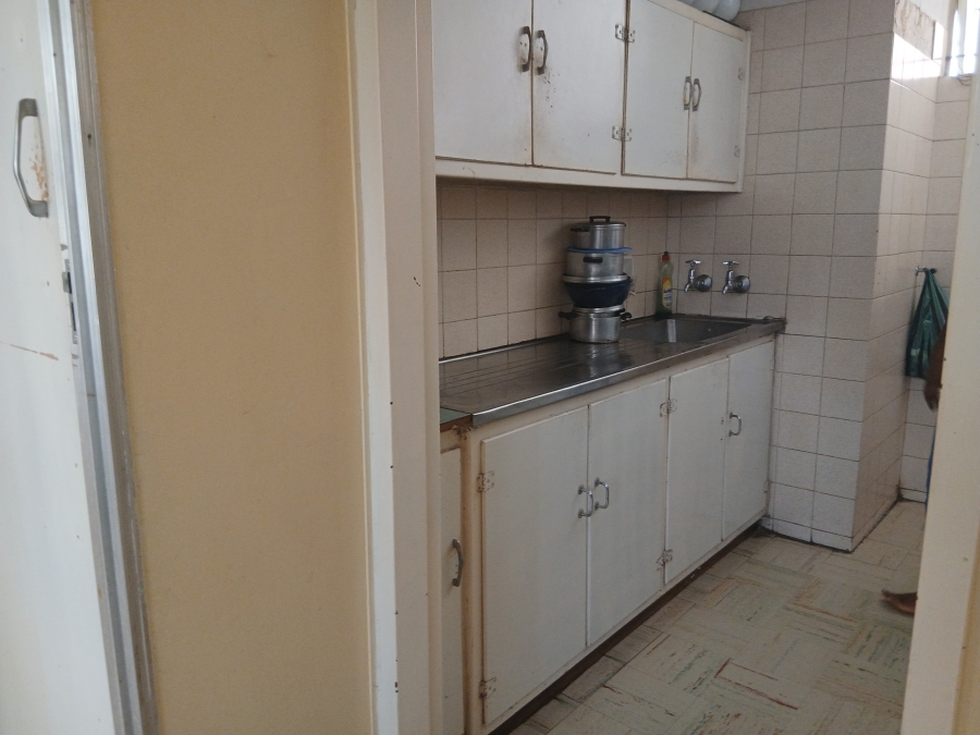 1 Bedroom Property for Sale in Sunnyside Gauteng