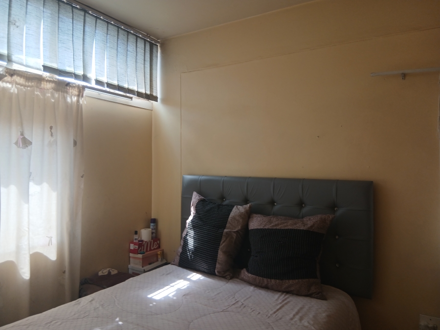 1 Bedroom Property for Sale in Sunnyside Gauteng