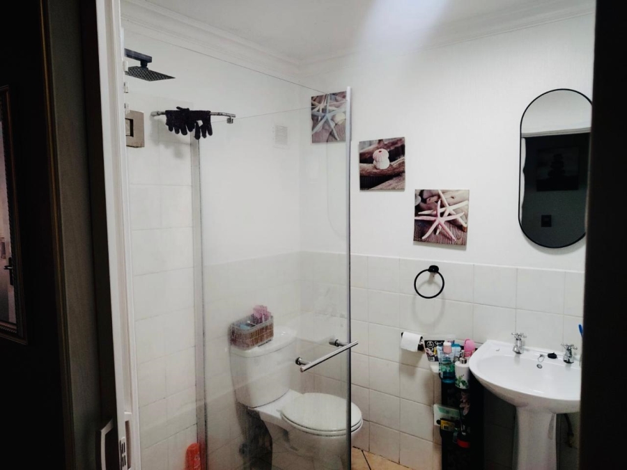 2 Bedroom Property for Sale in Rietfontein Gauteng