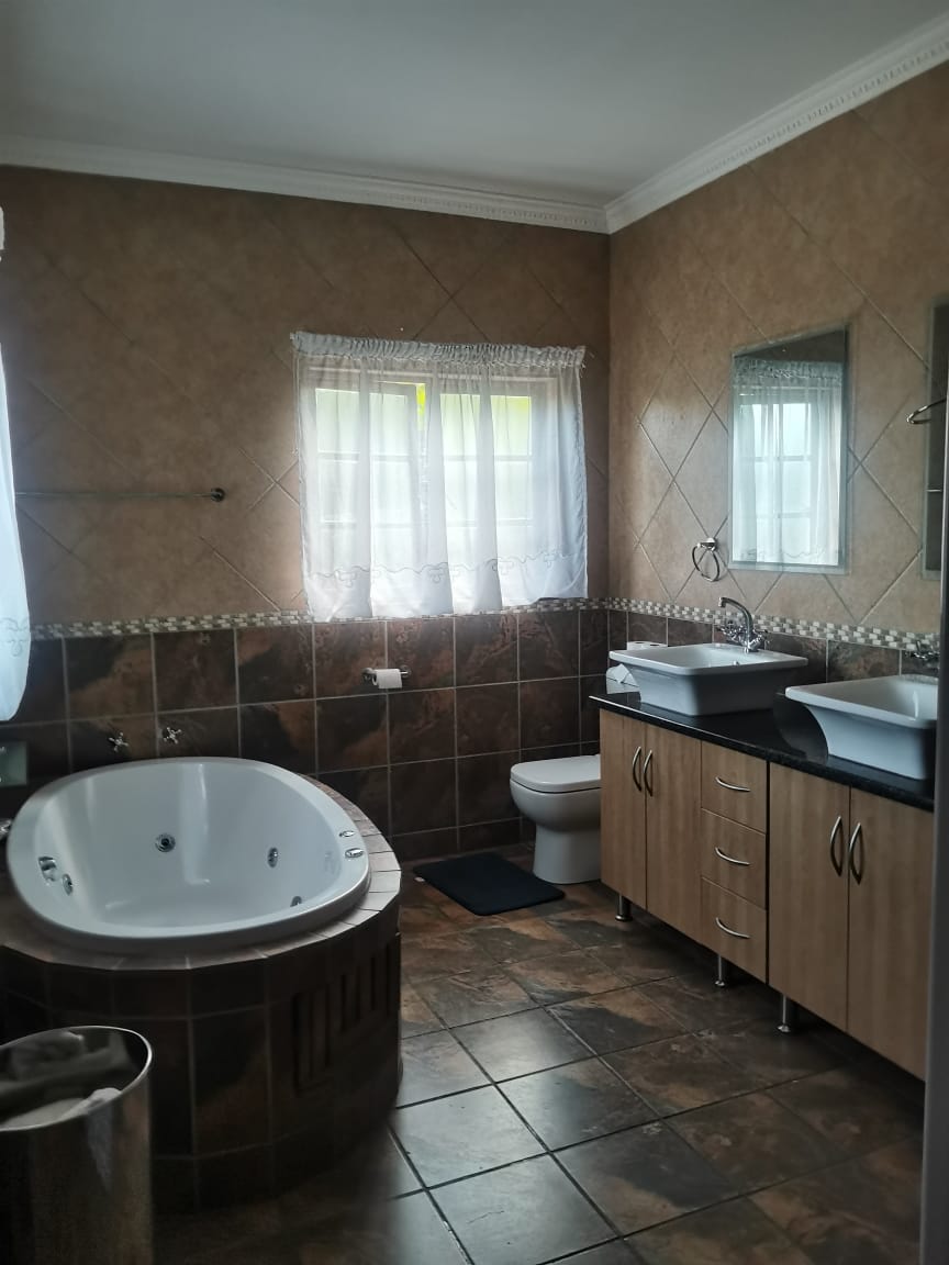 4 Bedroom Property for Sale in Montana Gauteng