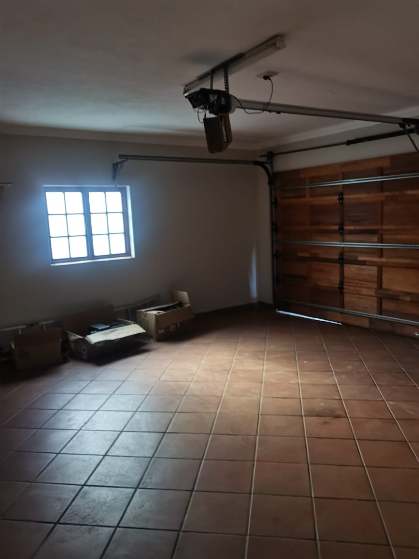 4 Bedroom Property for Sale in Montana Gauteng