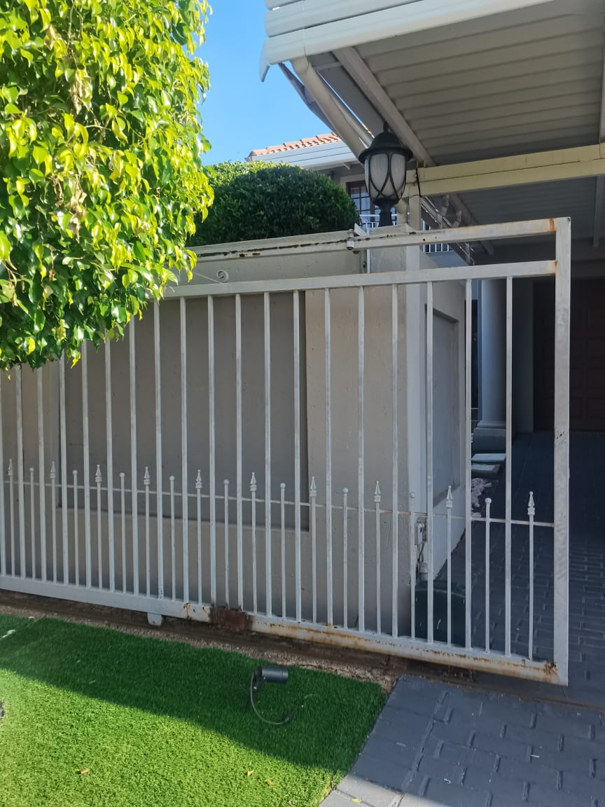 4 Bedroom Property for Sale in Montana Gauteng