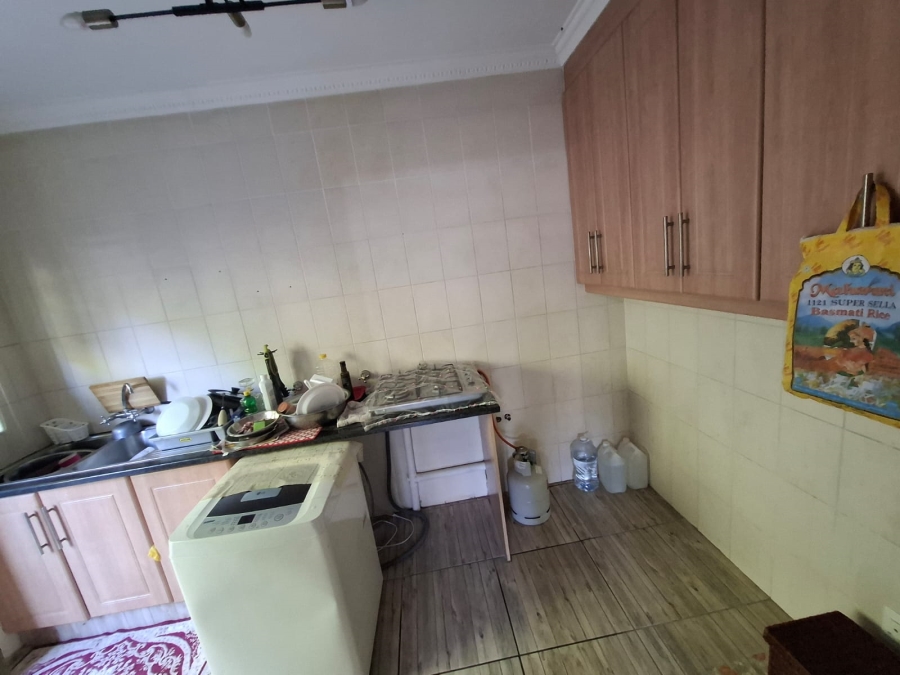 To Let 5 Bedroom Property for Rent in Montana Gauteng