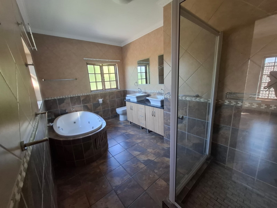 To Let 5 Bedroom Property for Rent in Montana Gauteng