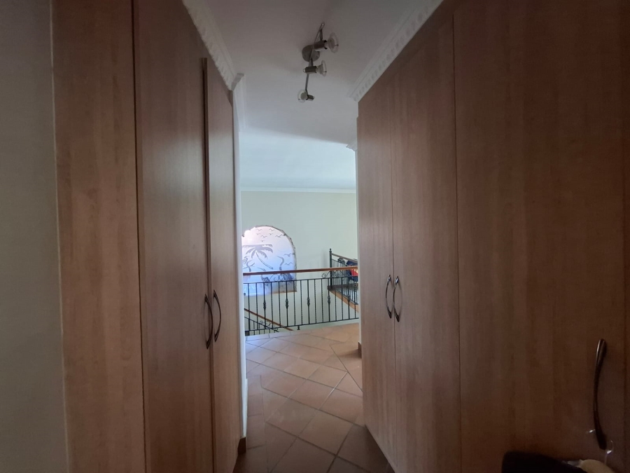 To Let 5 Bedroom Property for Rent in Montana Gauteng