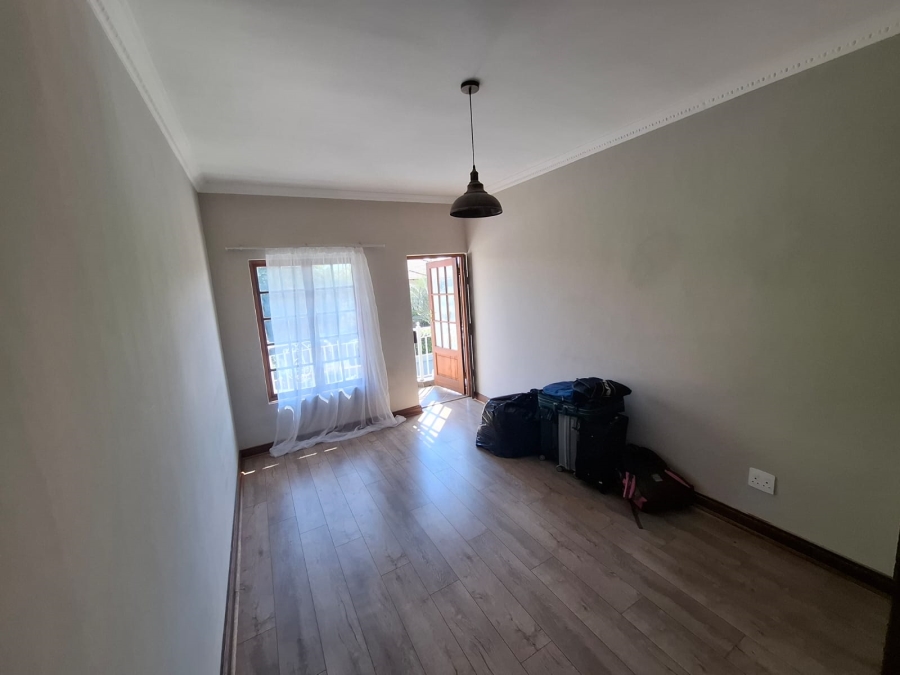 To Let 5 Bedroom Property for Rent in Montana Gauteng
