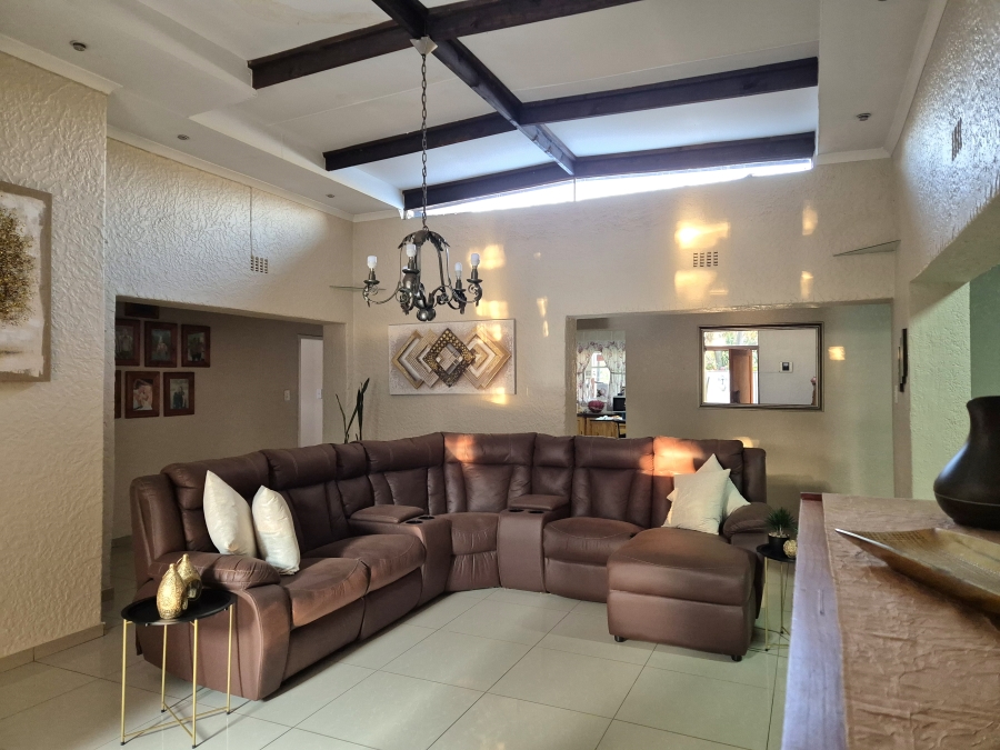 3 Bedroom Property for Sale in Kenleaf Gauteng