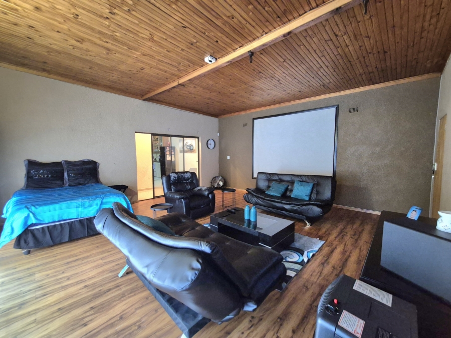 3 Bedroom Property for Sale in Kenleaf Gauteng